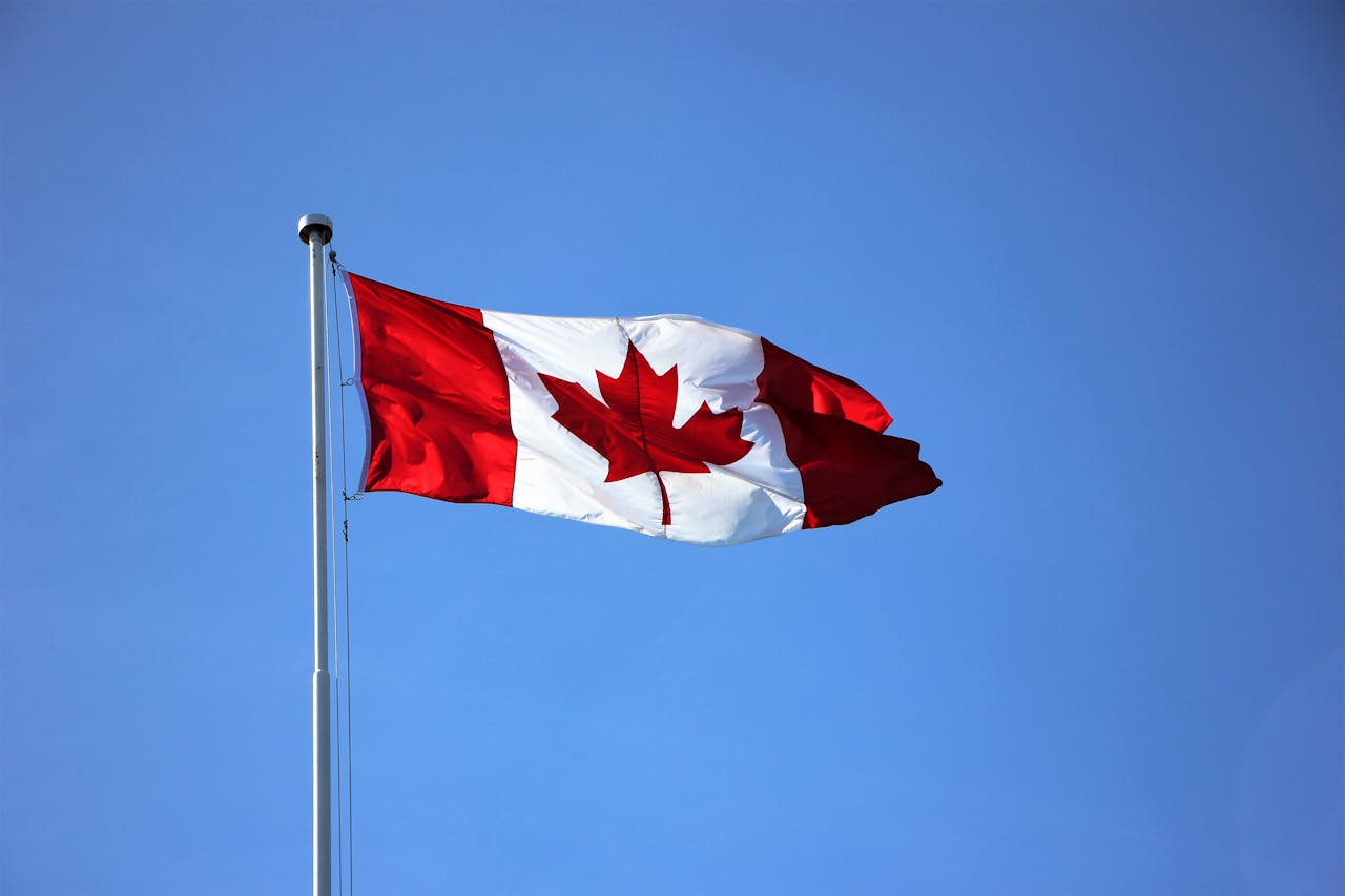 Canada 10 différence