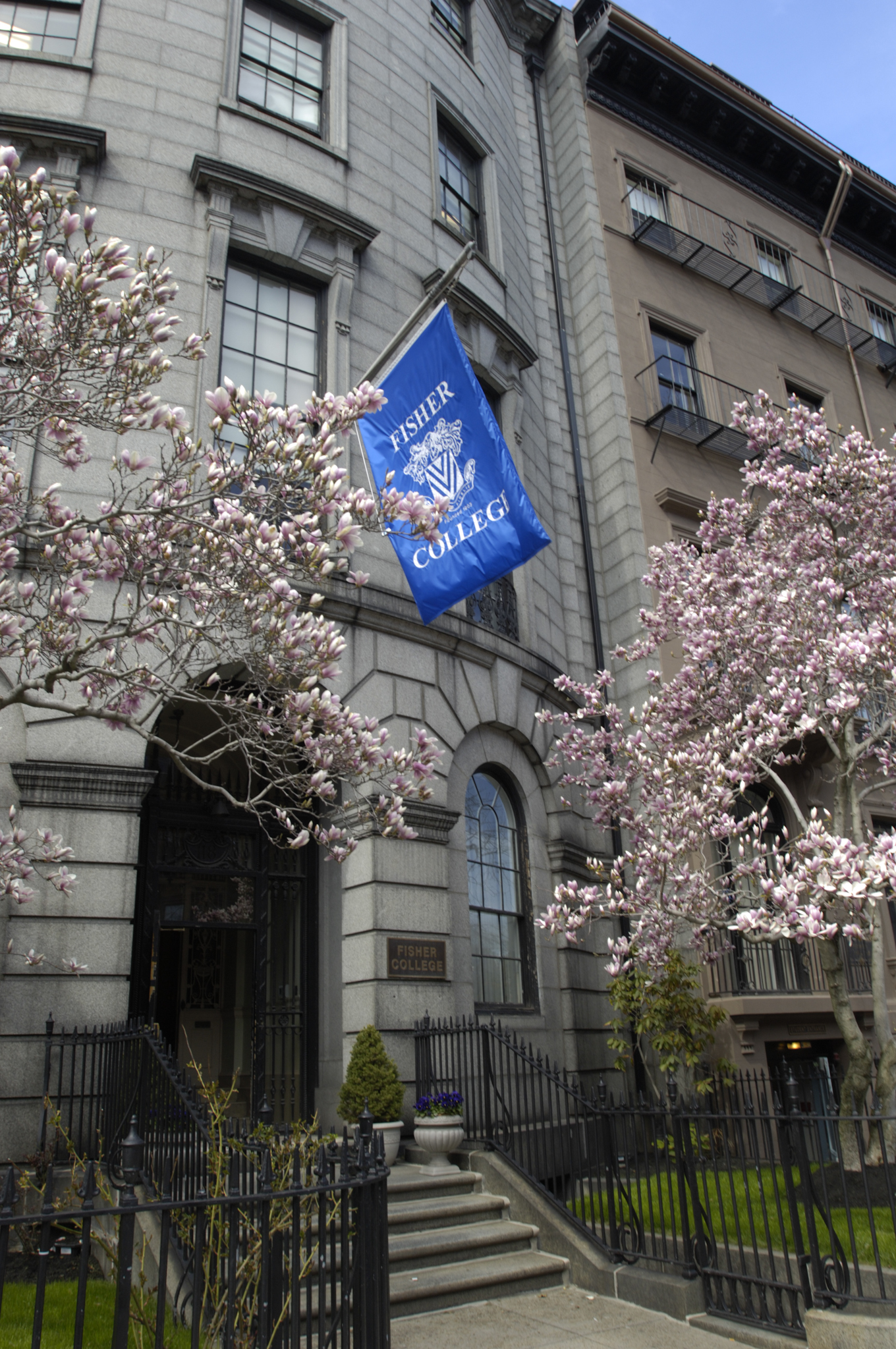 Boston, Fisher College.jpg